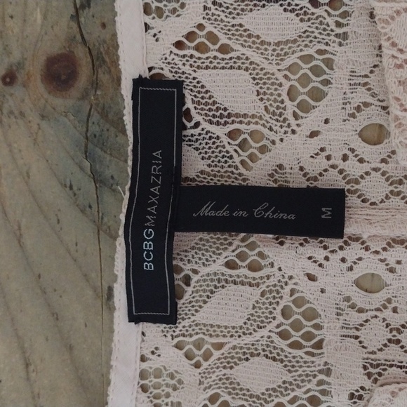 BCBG MaxAzria Catier Pink Lace Slip Shift Dress w Bell Sleeves Size M Like New - Picture 7 of 16